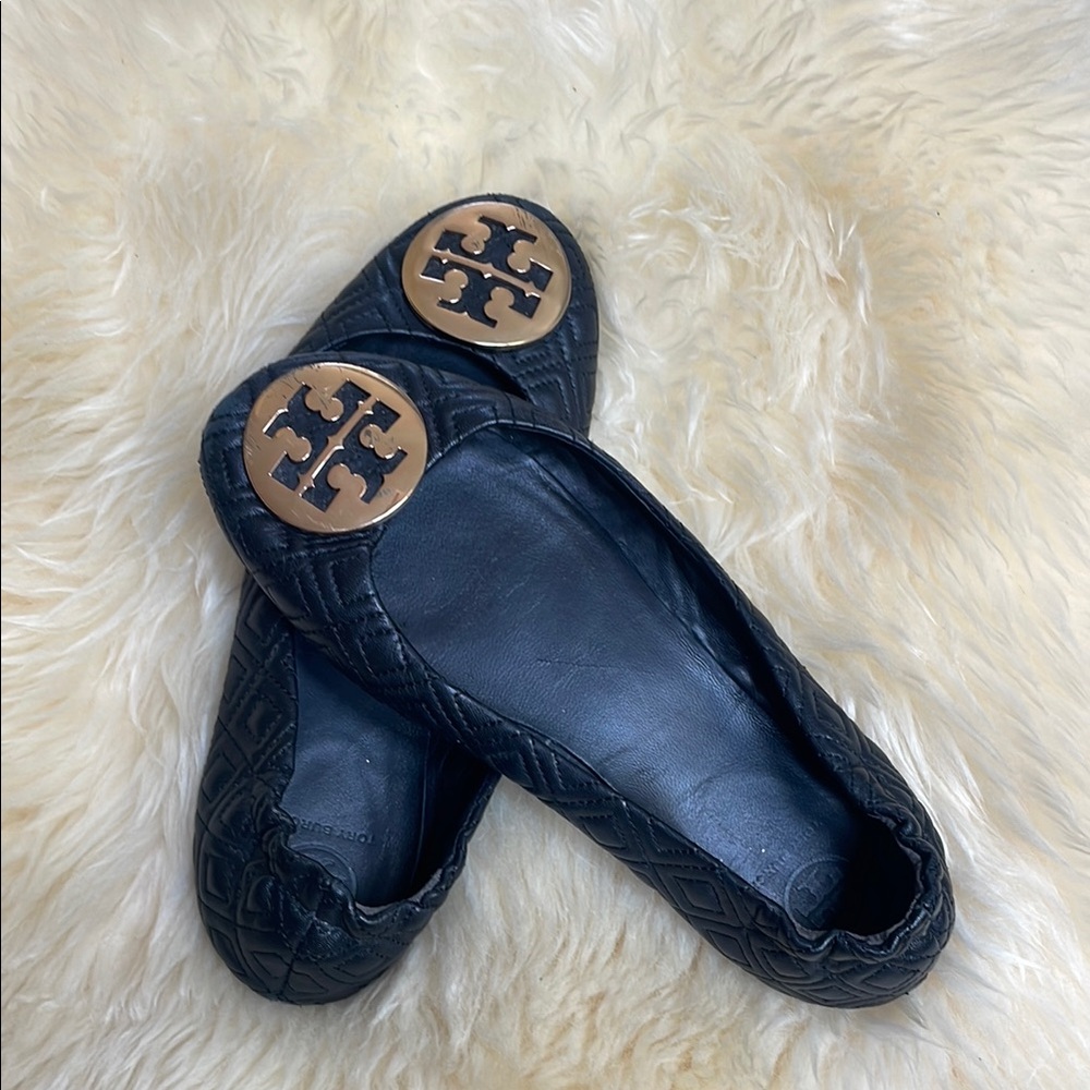 Tory Burch Black Leather Flats with Medallion